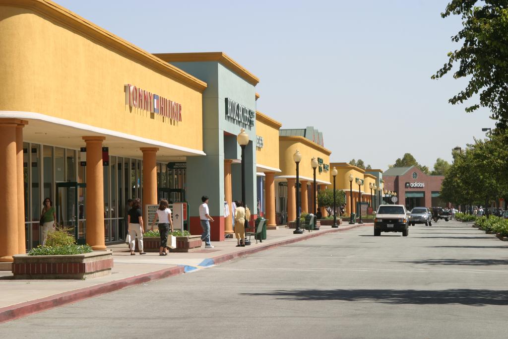 first santee gtm store on east mission gorge 1983-1989 - GTM